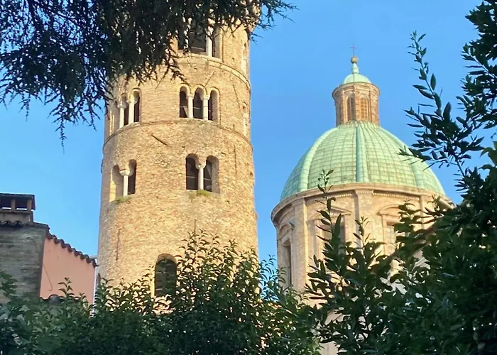 Palazzo Farini Bed & Breakfast