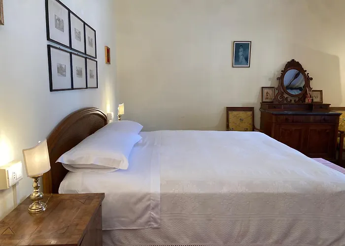 Bed & Breakfast Palazzo Farini