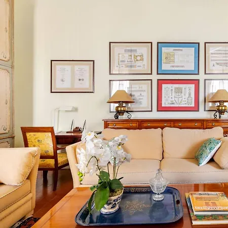 Bed & Breakfast Palazzo Farini 3*