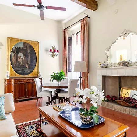 Palazzo Farini Bed & Breakfast 3*